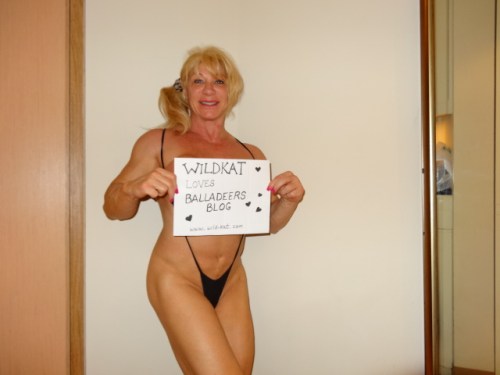 Legendary female bodybuilder "WildKat" Connors loves Balladeer's Blog!