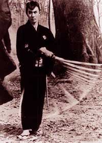 "You are getting very sleepy." Nemuri prepares to deliver his Full Moon Death Strike.