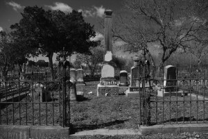 Maldoror 5 6 graveyard