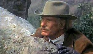 L Q Jones as Siringo